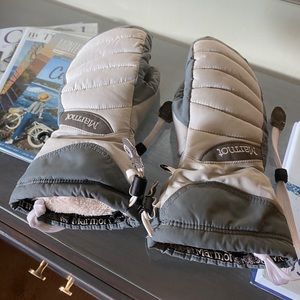 XS Marmot mittens